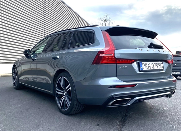 Volvo V60 cena 183500 przebieg: 70000, rok produkcji 2020 z Dąbie małe 742